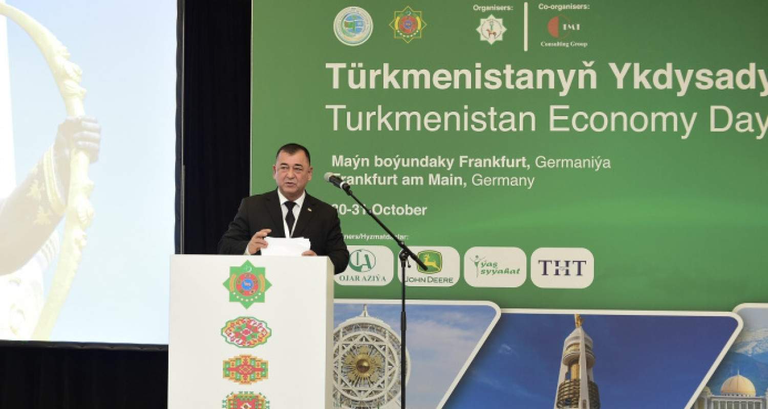 top slider first image