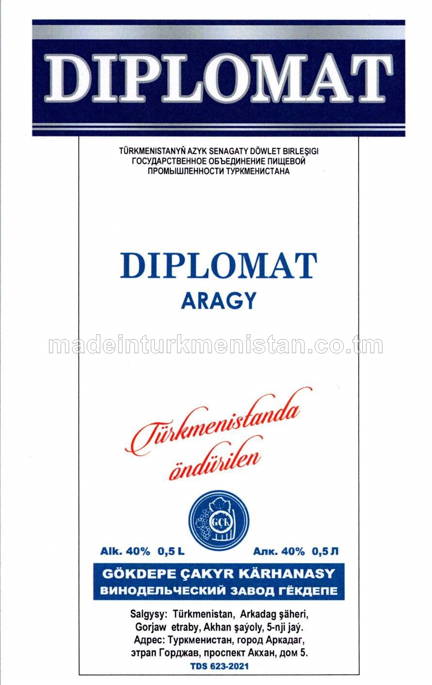 "Diplomat" aragy. Alk:40%
