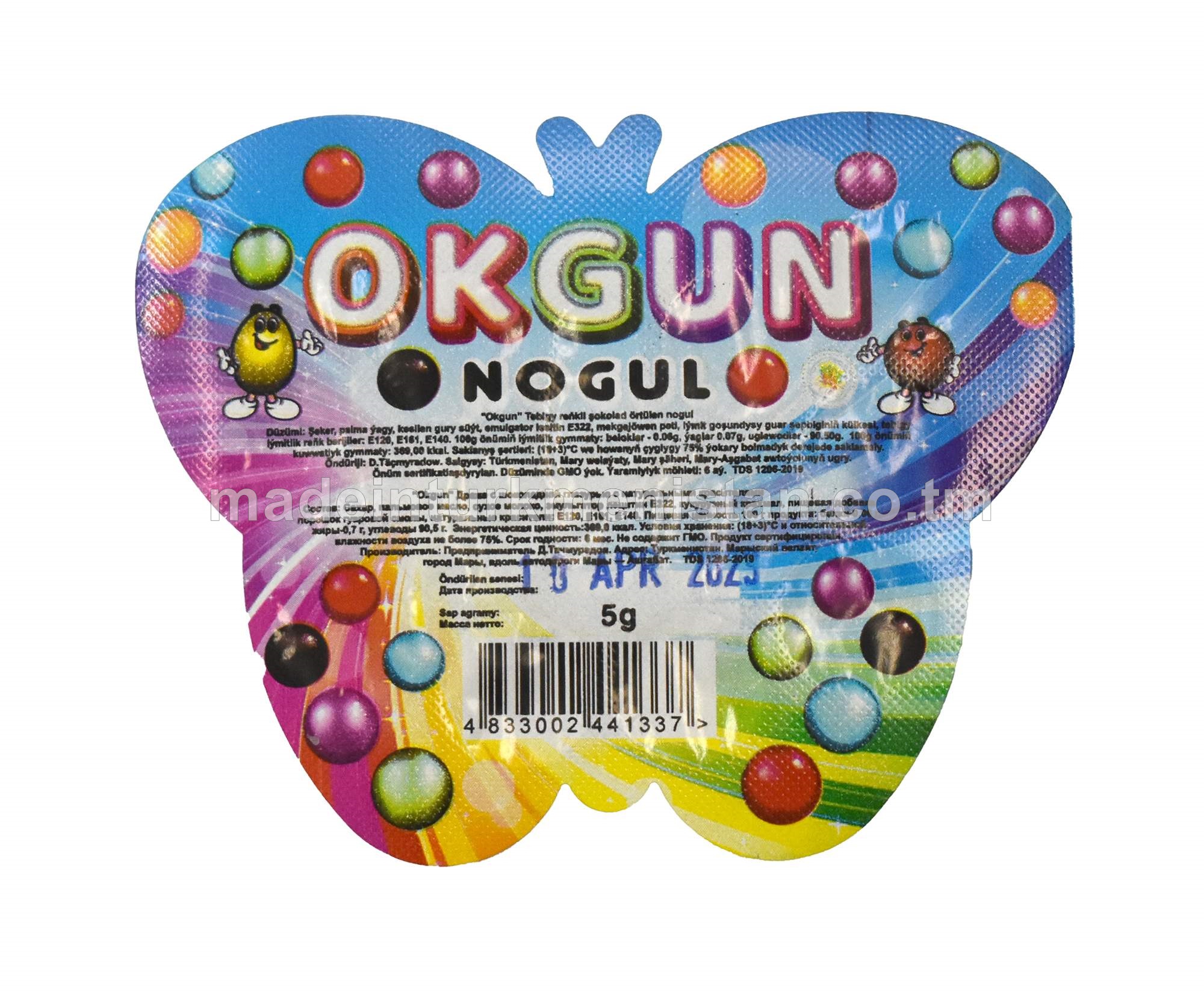 Tebigy reňkli şokolad örtülen nogul